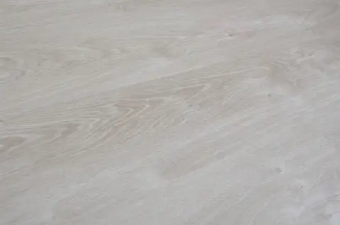 Arce Volga 1.81 metros por caja